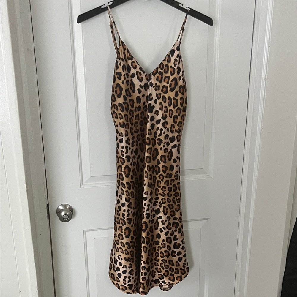 Carly Jean Los Angeles Leopard Print Midi Dress